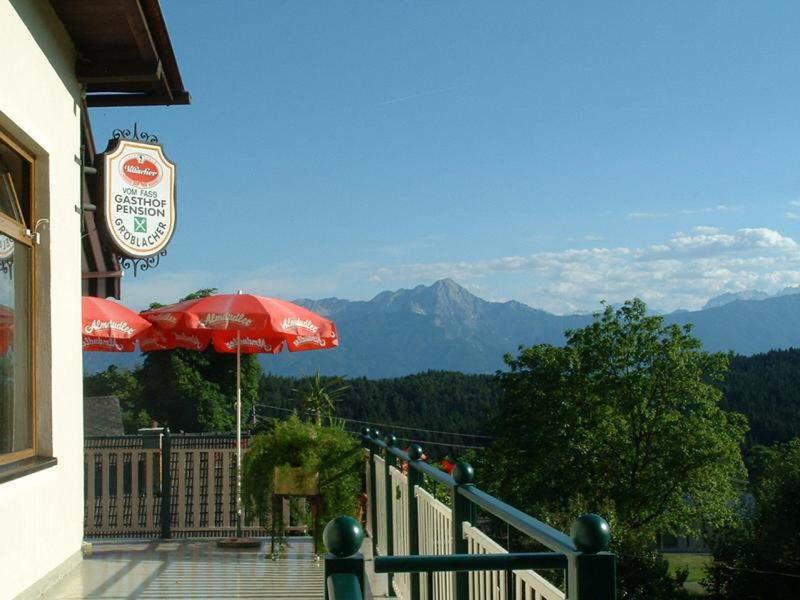 Gaestehaus Groeblacher Hotel Kostenberg Exterior photo