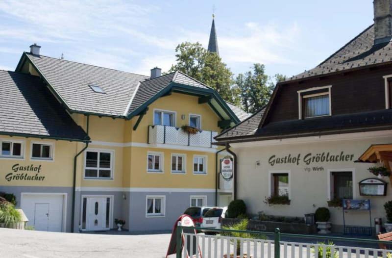 Gaestehaus Groeblacher Hotel Kostenberg Exterior photo