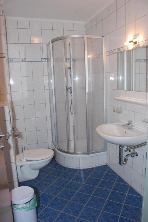 Gaestehaus Groeblacher Kostenberg Room photo